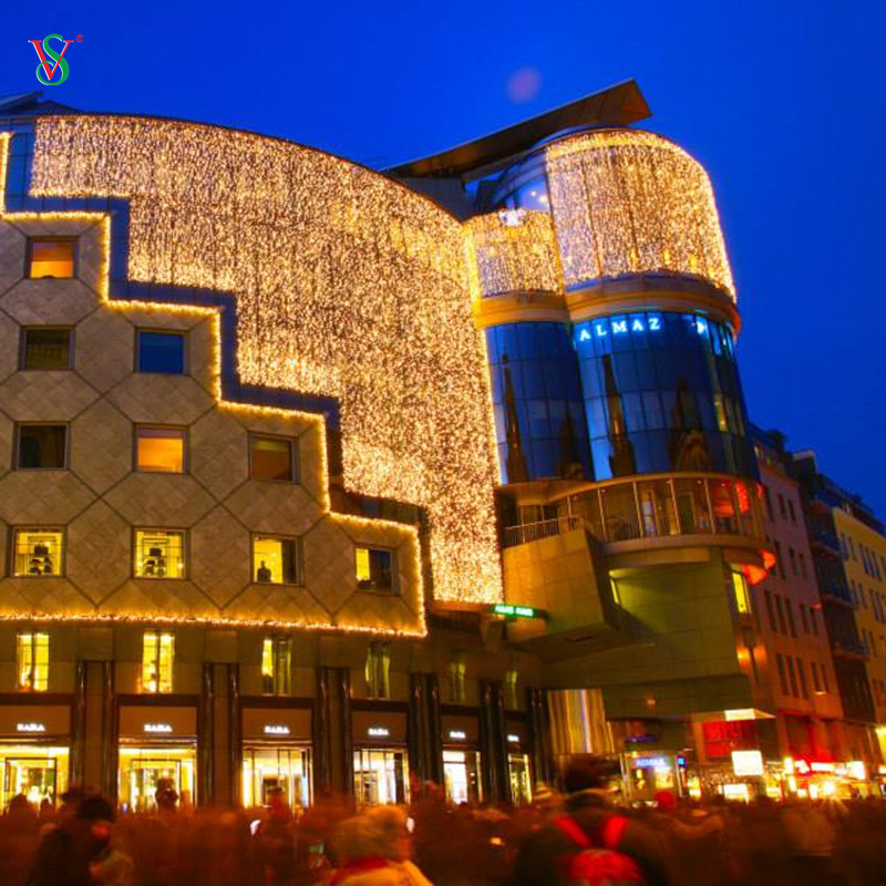 LED-Vorhanglicht für die Feiertagsdekoration auf der Straße 