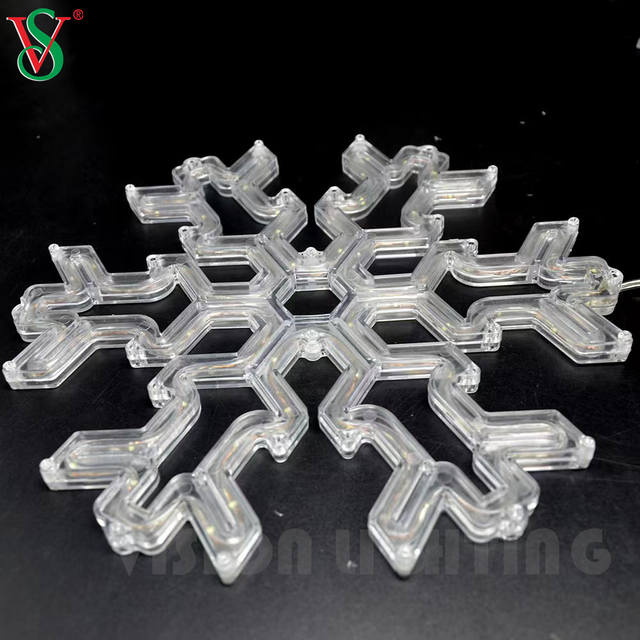 Weihnachtsdekoration im Freien, hängende Ornamente, LED-Acryl-Schneeflocke-Motiv-Lichter
